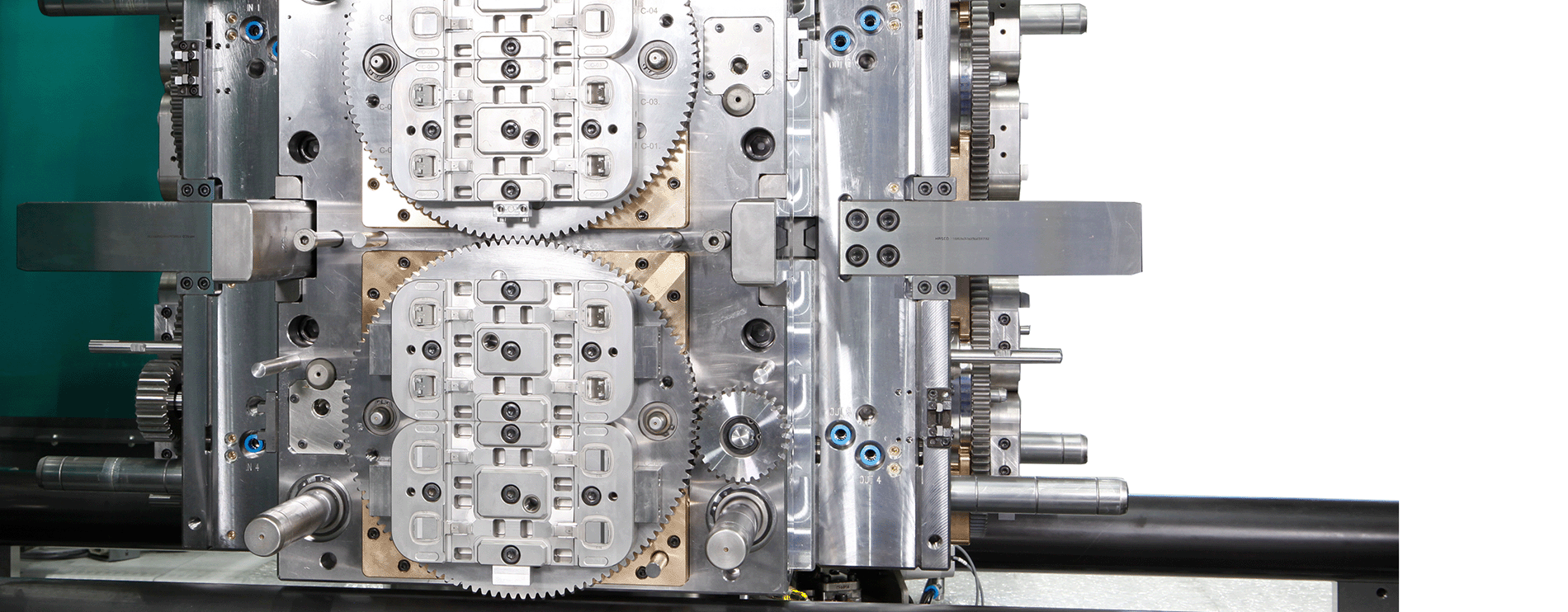 H web Fo cube molds 2 1900x742