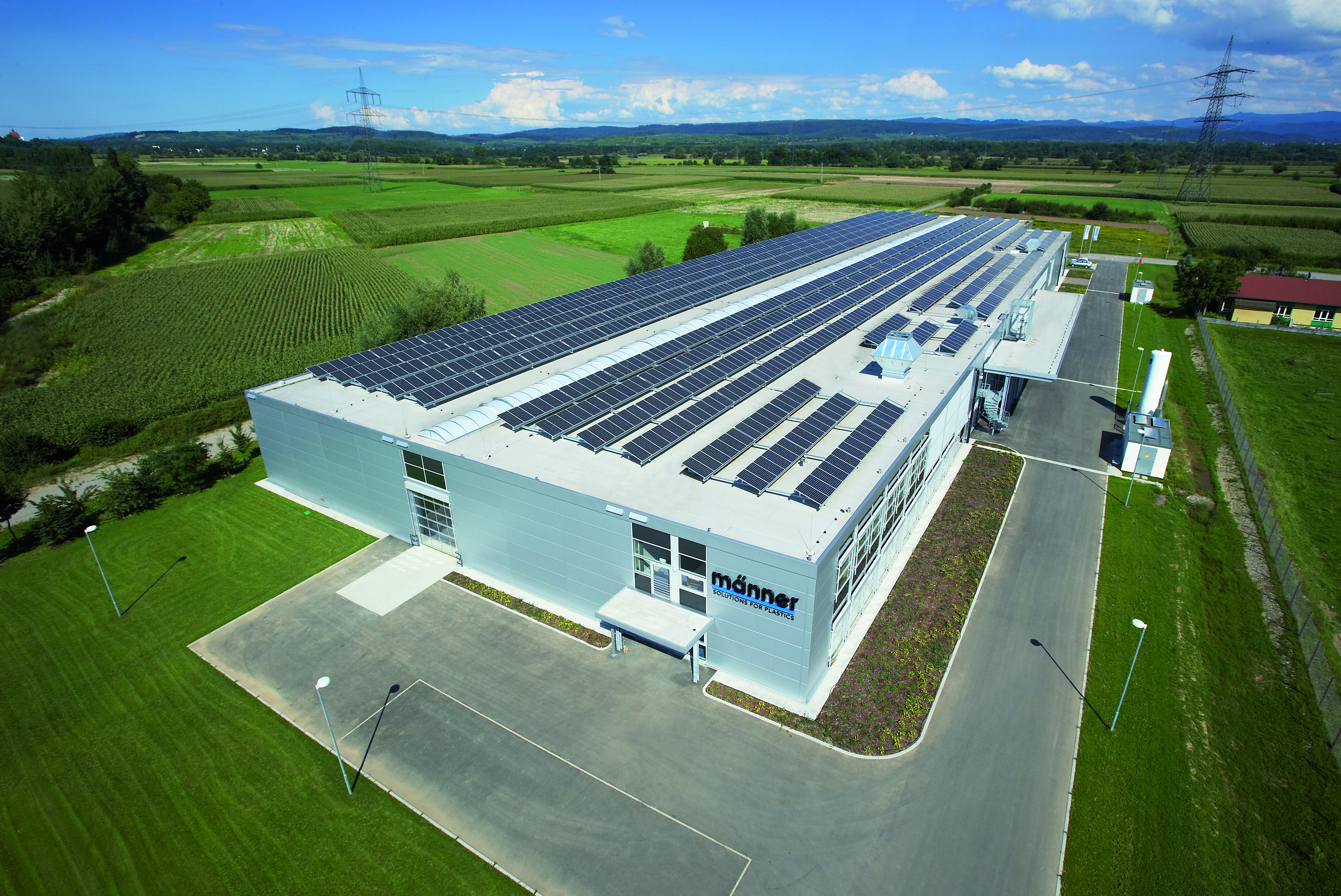 MS_building_Maenner_Germany_Tech Center_cmyk