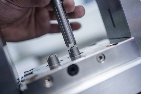 mold-refurbishment-molding-solutions (3)