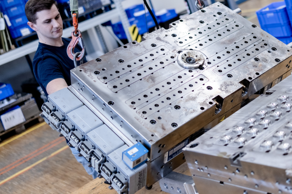 mold-refurbishment-molding-solutions (30)